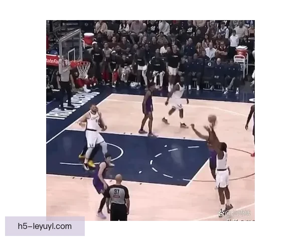 湖人逆转未果负快船伦纳德主宰